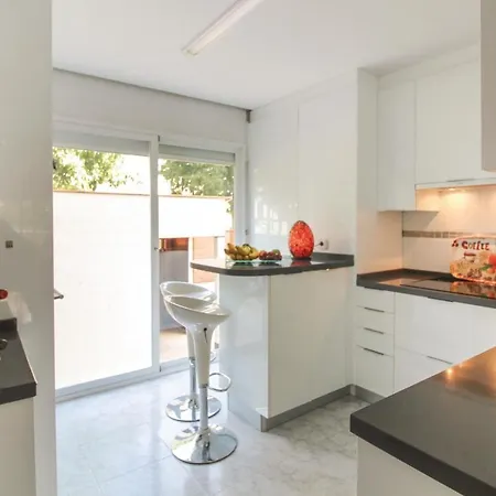 Awesome In Alfaz Del Pi With Kitchen Apartment